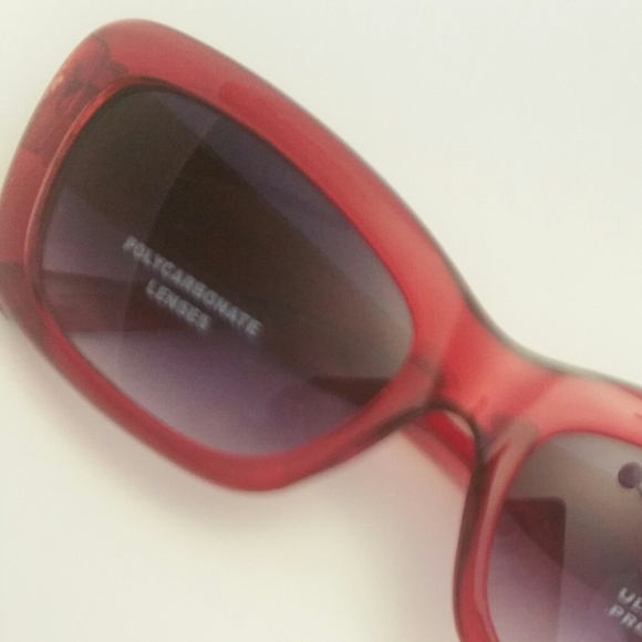 Sunglasses, Radiant in Red, UV, Poly - Picture 3 of 4